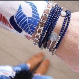 Stella & Dot Trove stretch bracelets set/6 Display